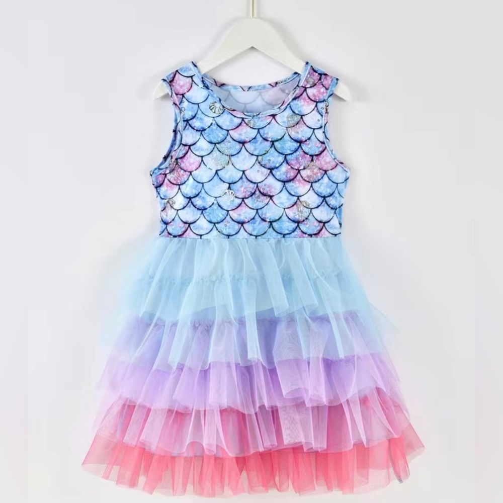 Brand New Girls Mermaid Dress, Princess Dress size 4-5
